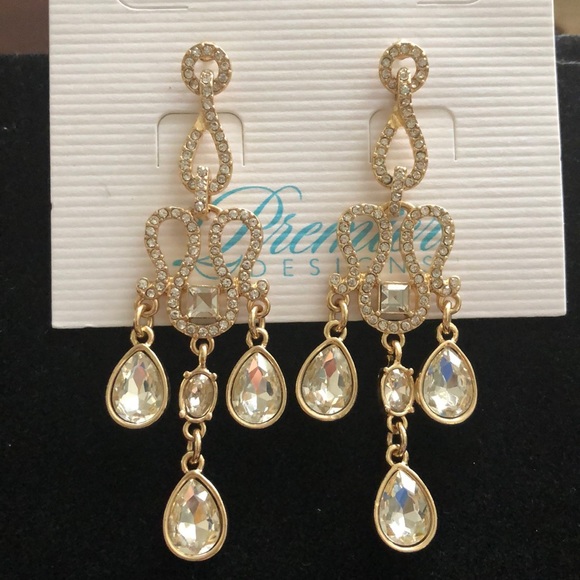 Premier Designs Jewelry - Gorgeous chandelier earrings
